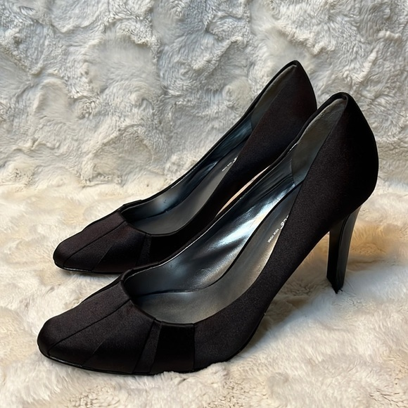 KENNETH Cole Womens Heels size‎ 7.5 NWOT - Picture 1 of 8